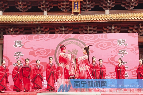 古风美男大作战，穿上汉服他们就是倾国倾城的美男子