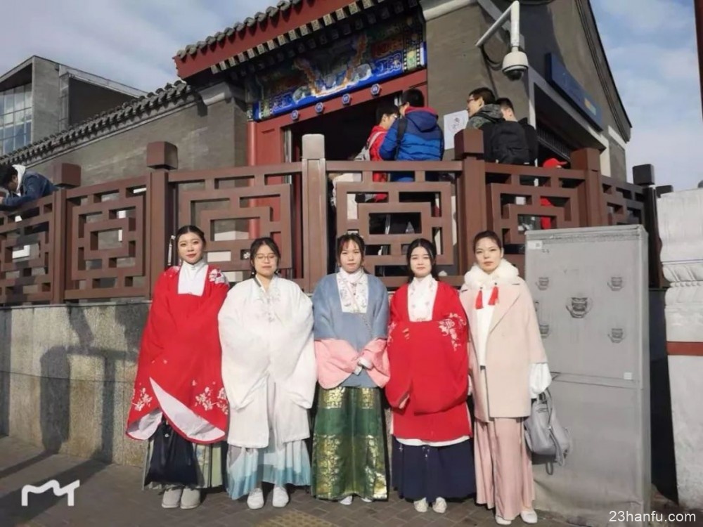 汉服复兴的真义在哪里?这个视频道出了同袍内心的初衷!