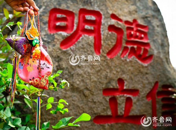 穿汉服 秀香囊 丽水市博物馆推出端午节体验活动