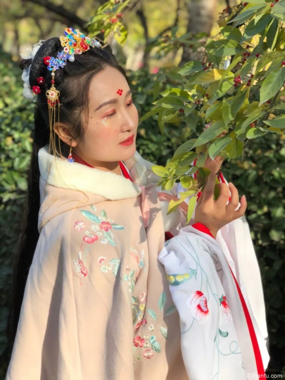 汉服复兴的真义在哪里?这个视频道出了同袍内心的初衷!