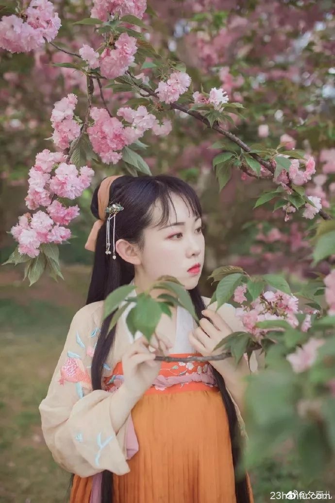 汉服从小众到普及还有多远？