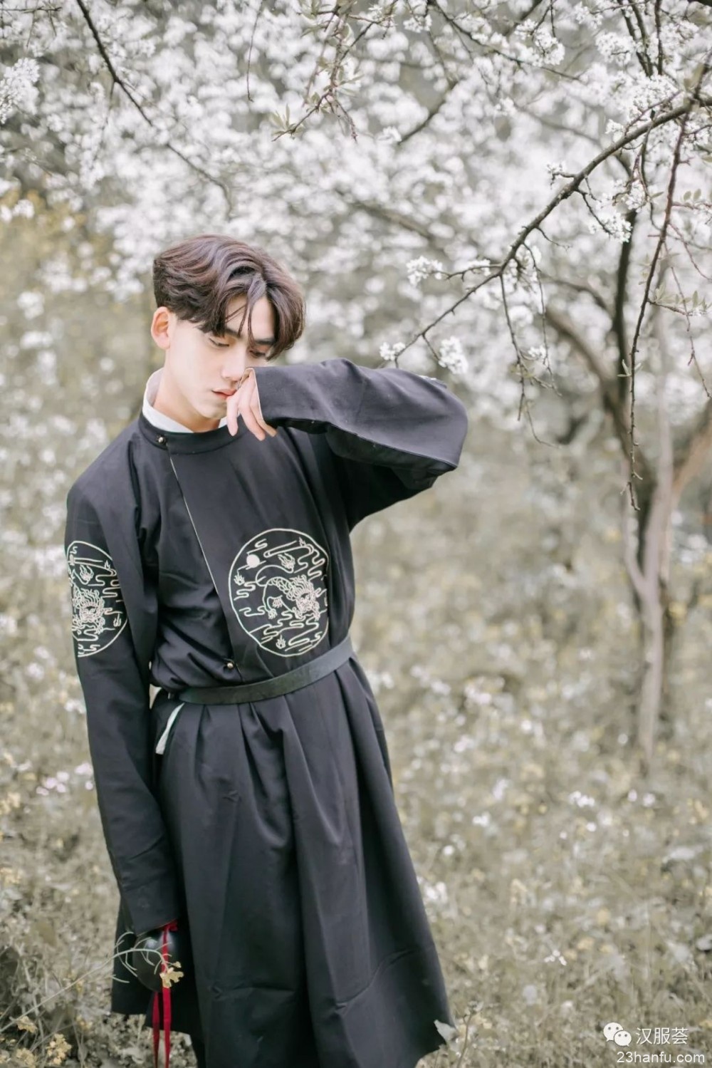 【汉服少年】花间一壶酒