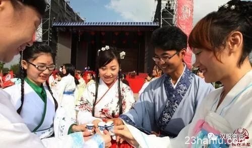 因为汉服,你收获了哪些技能?最后一个让人暖心