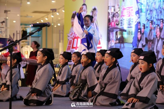 你眼中VS爸妈眼中的汉服 文化少女成塑料影楼风