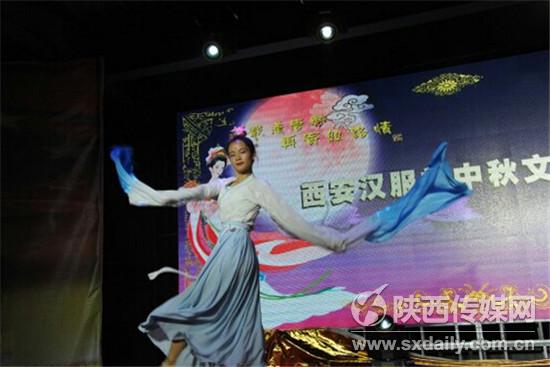 西安汉服社“千载汉唐梦，再寄丝路情” 晚会隆重举行