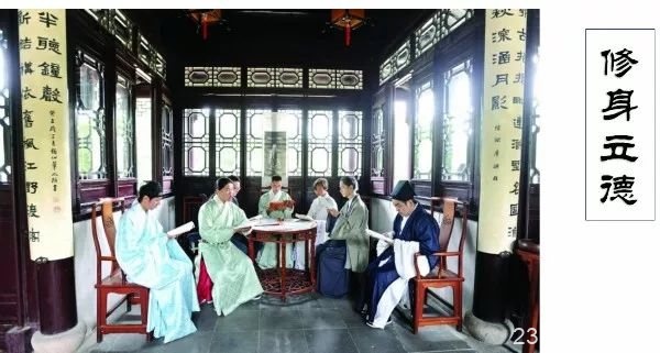 汉服是中华文化的代表性符号,值得我们正视她,弘扬她!