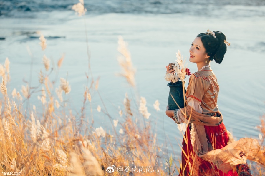 夕阳下，是我冻成狗的青春
