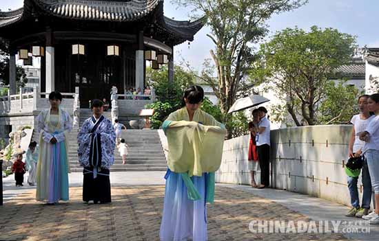 江西婺源：穿汉服过端午