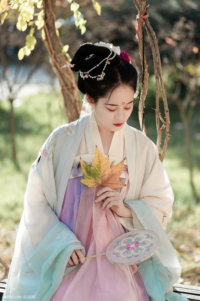 被秋伤害过的春天会开花吗 摄影：张晗 后