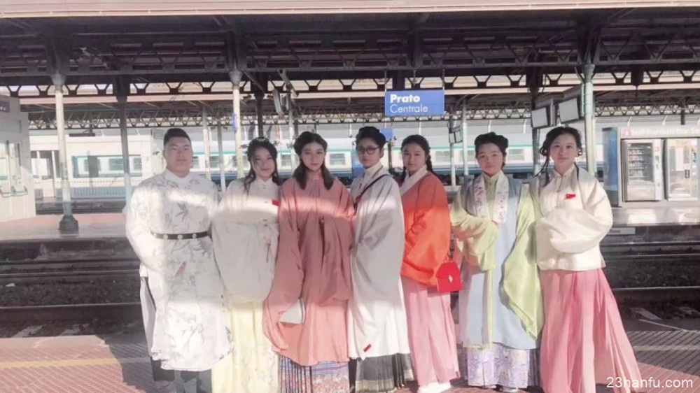 汉服复兴的真义在哪里?这个视频道出了同袍内心的初衷!