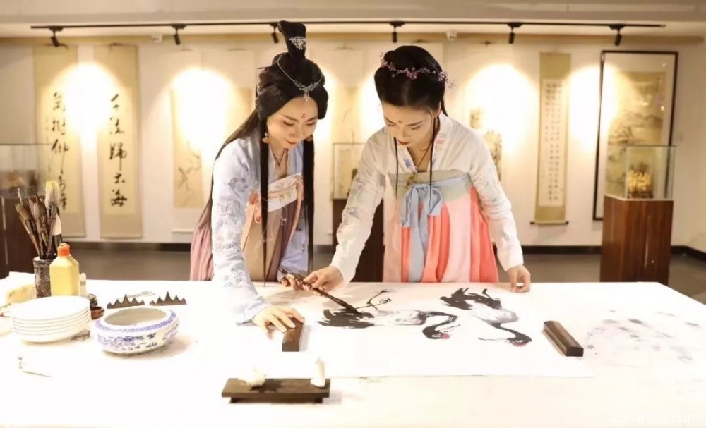 汉服复兴的真义在哪里?这个视频道出了同袍内心的初衷!