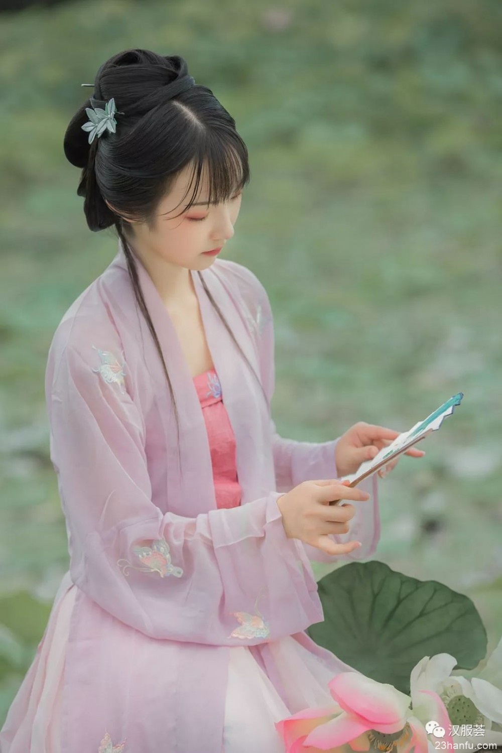 【汉服美景】凌波水中仙