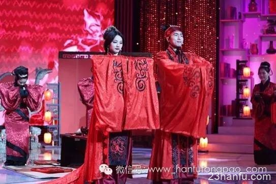 渭南大学生穿汉服 学礼仪 弘扬传统文化
