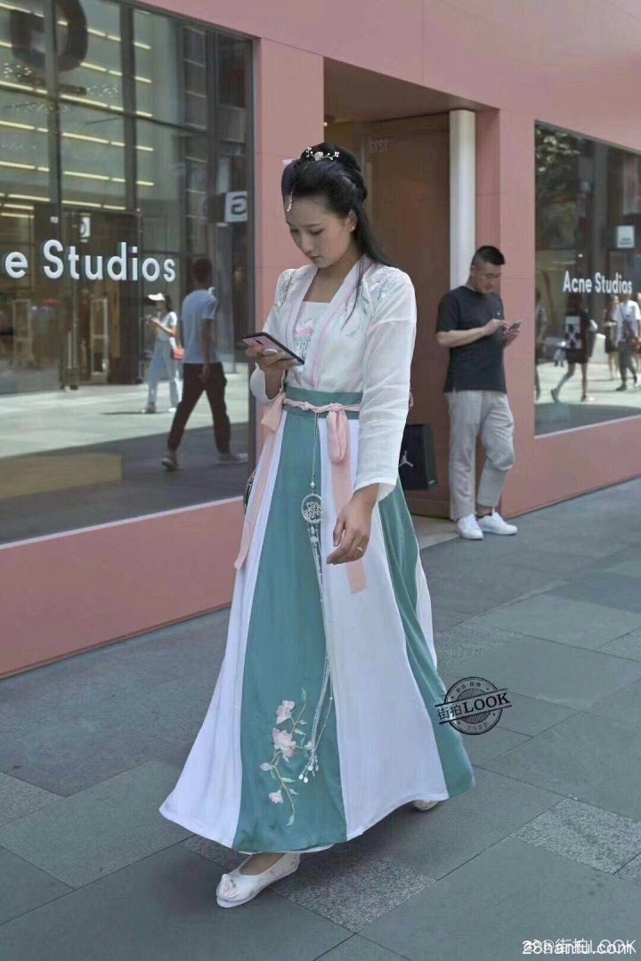 汉服披风制作裁剪图 披风制作教程