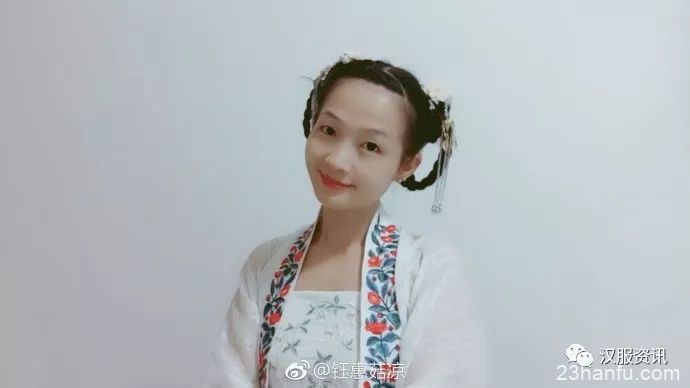 身价十几亿的老板亲自穿汉服，决心要做汉文化各家媒体争相报道！