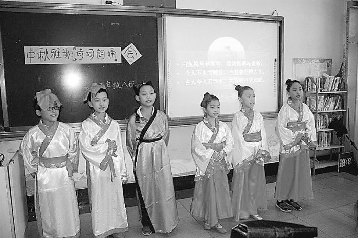 在古代，单身狗们是如何脱单的?