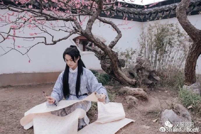 【汉服摄影】寻梅