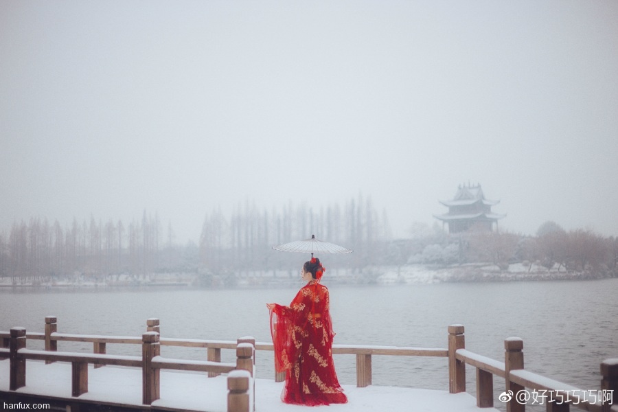 【汉服仕女】脉脉温情渐消，不道言明，悲喜自知