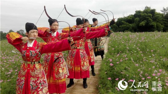 沈阳年轻人“花朝节”里话民俗