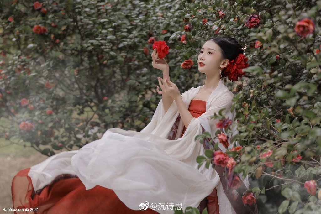 【汉服仕女】一寸相思千万绪