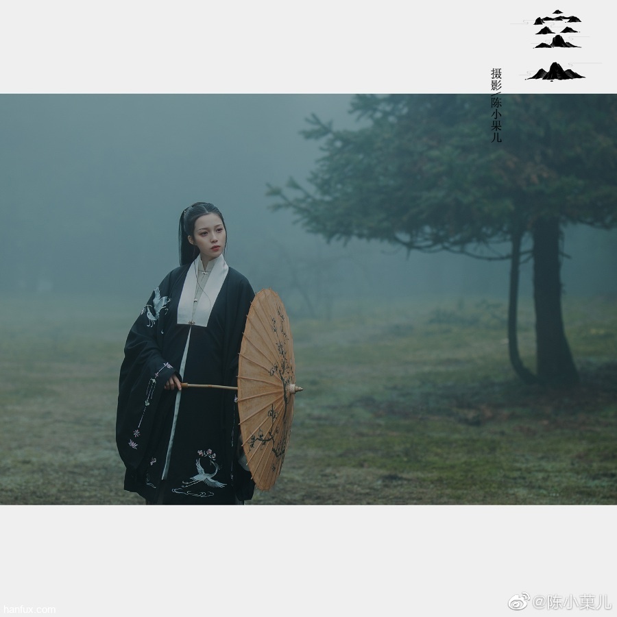 【大理古风摄影】在大理，蓝色汉服拍出来能有多美?