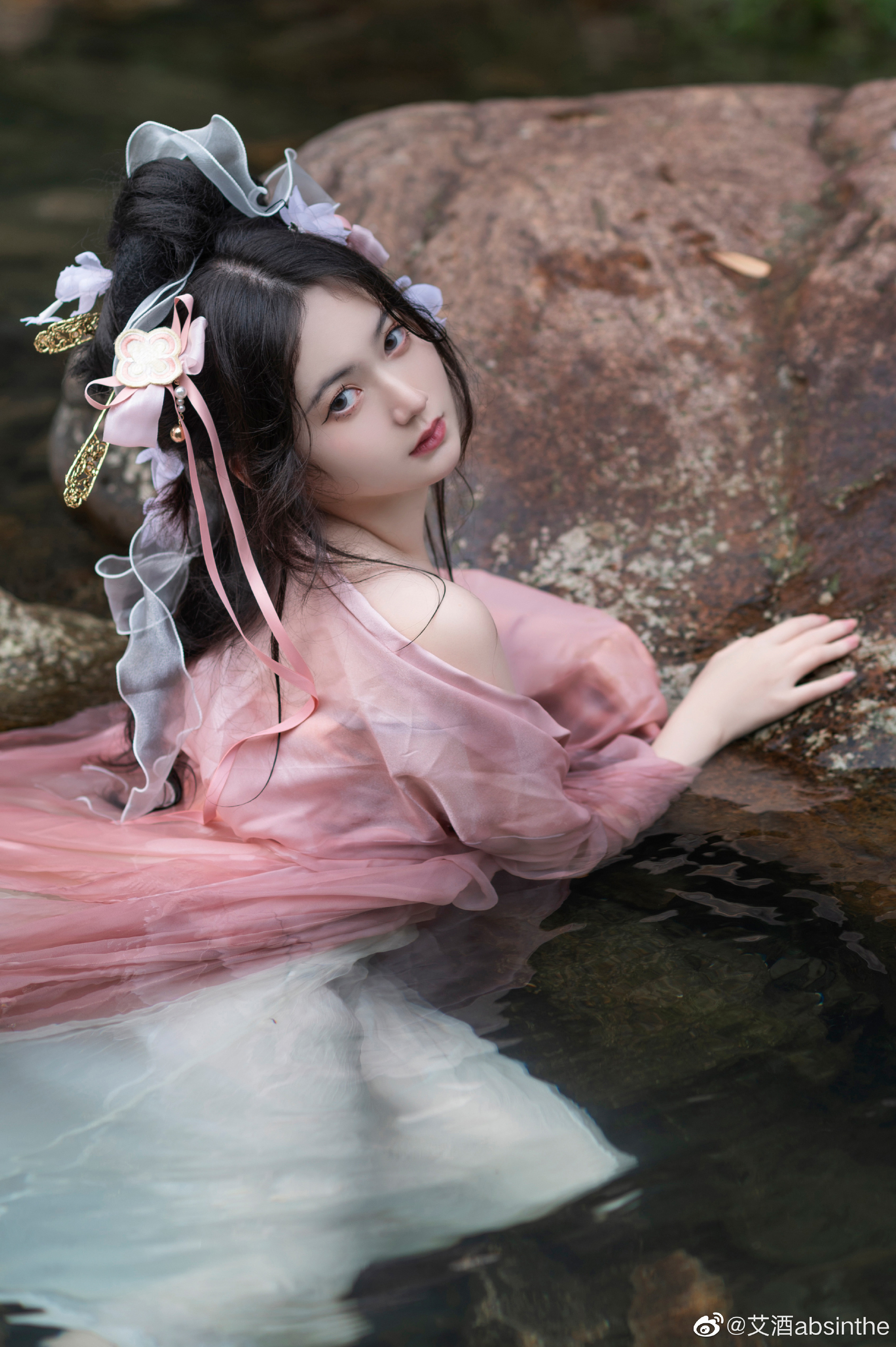 【汉服】清水出芙蓉，天然去雕饰@艾酒absinthe