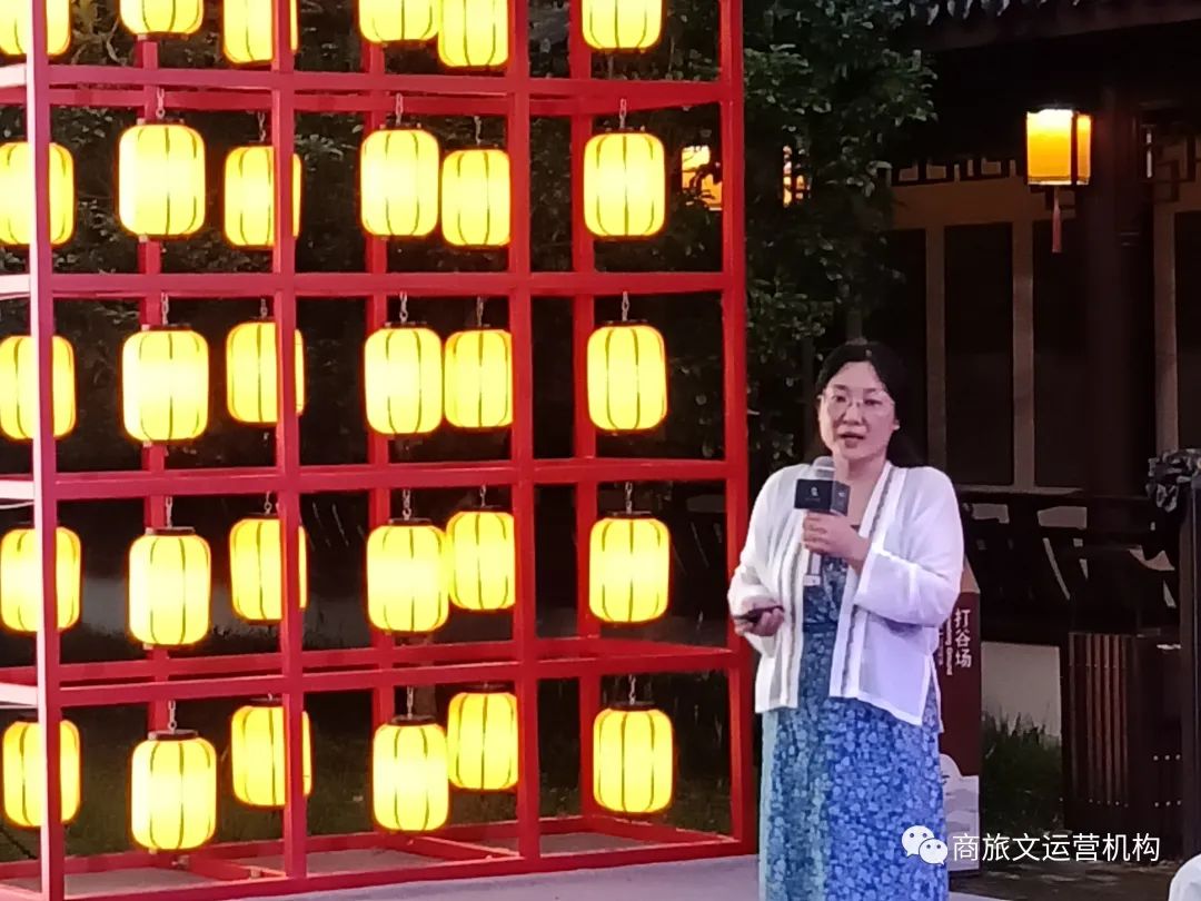 每个中国人都应有一件属于自己的华服