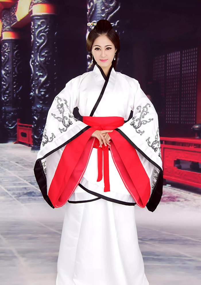 汉服究竟有多美？一袭襦裙霓裳，惊艳了岁月时光