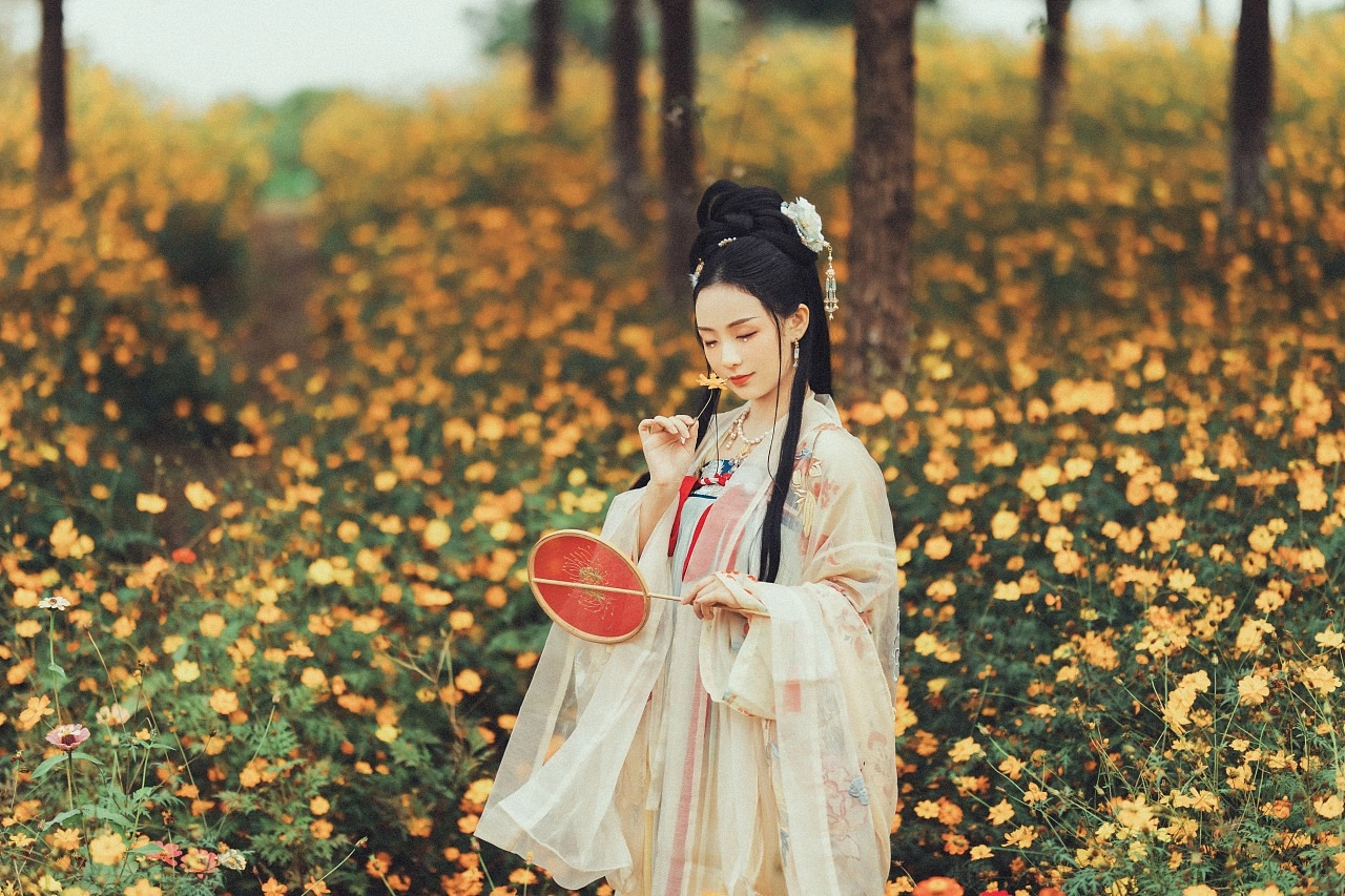 汉服写真 - 花期