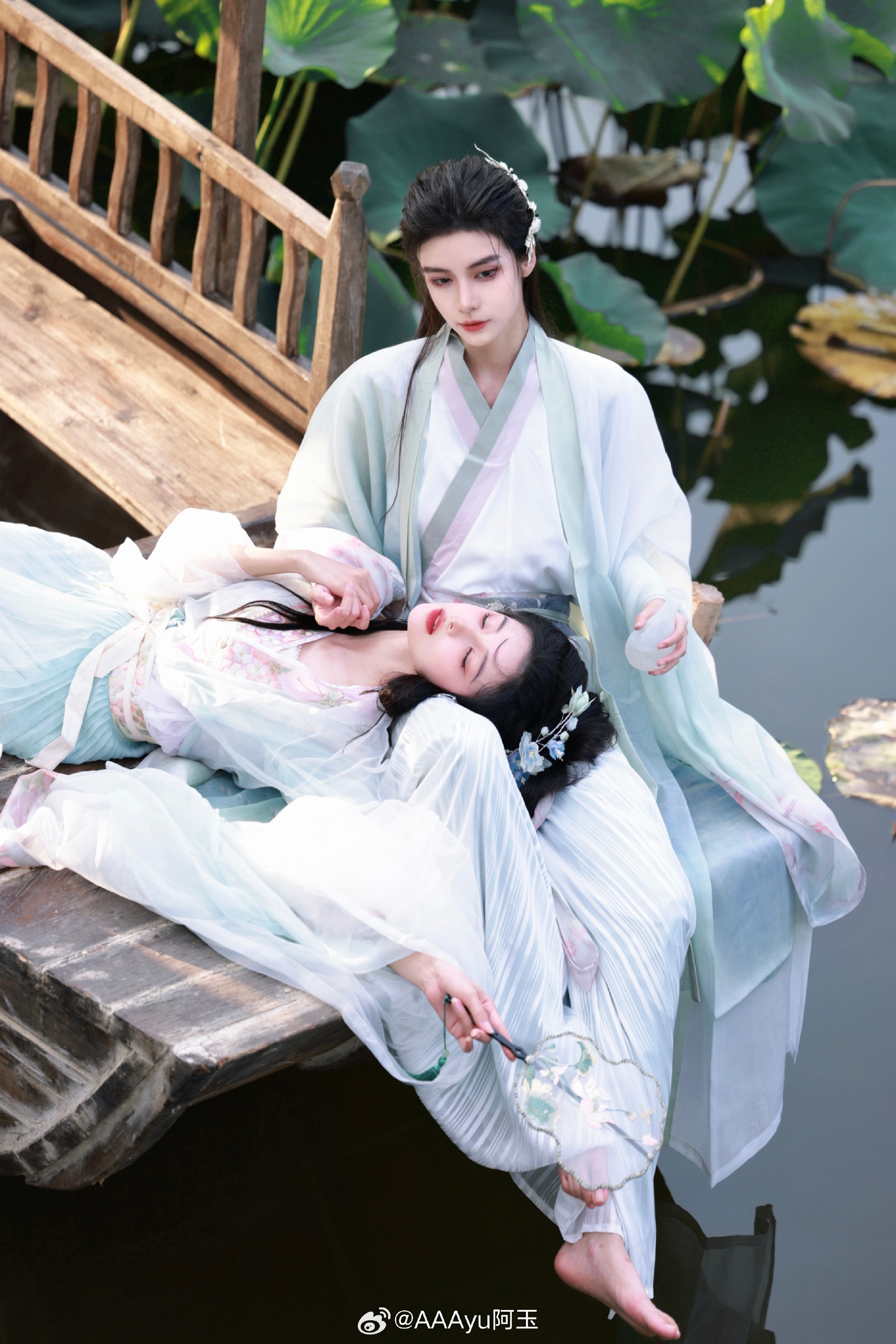 汉服 花间酒，人间月 国风 古风 旗袍@AAAyu阿玉