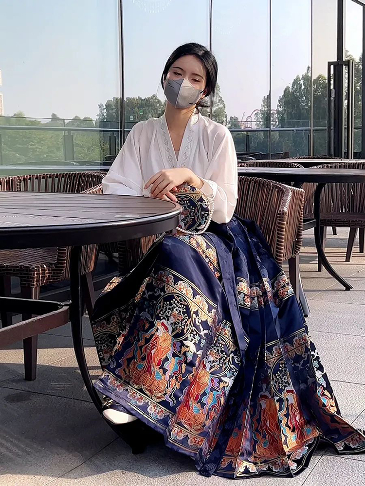 本季汉服顶流马面裙，荡到了多少人的本心尖上