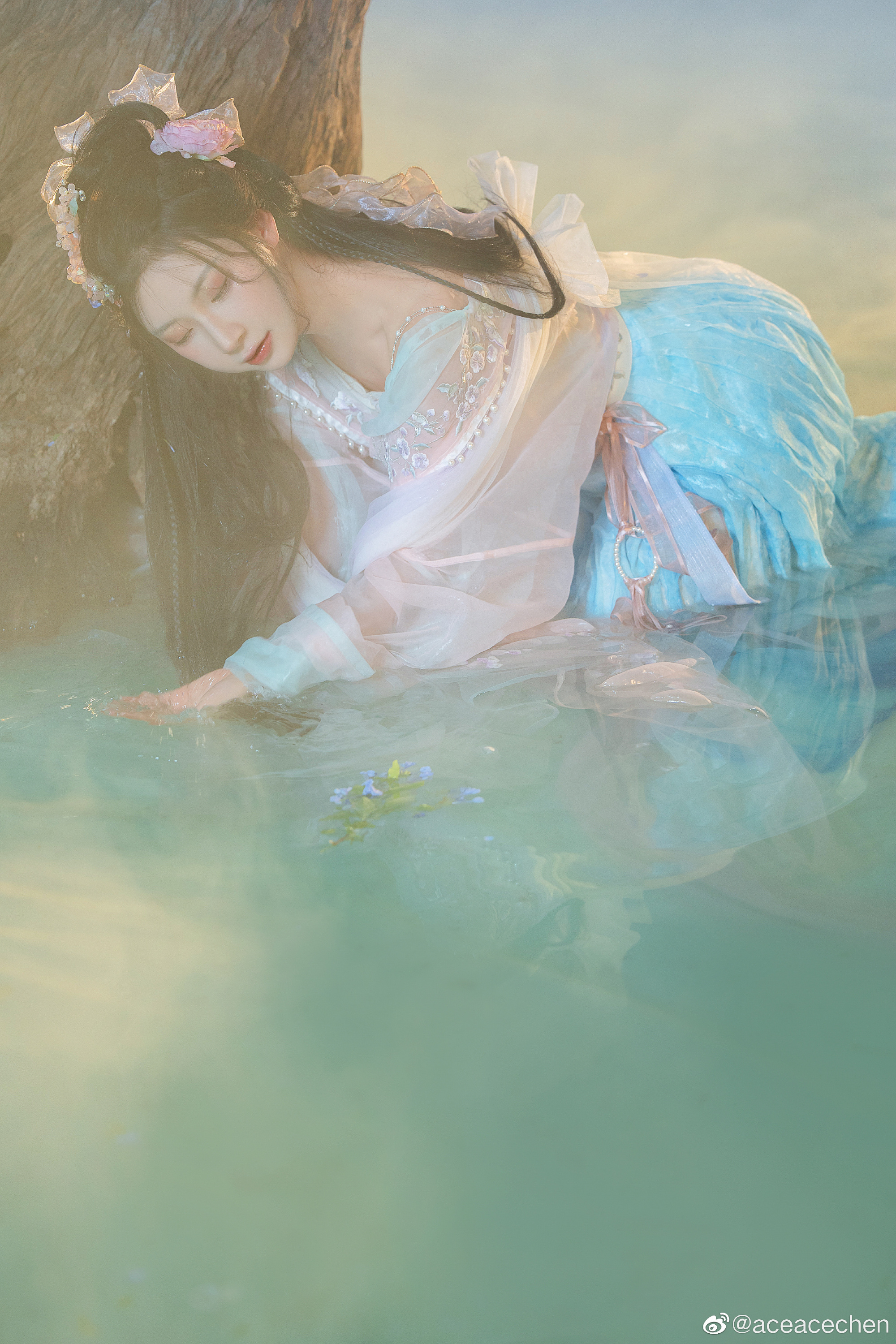 【汉服写真】梦中所见 满眼山花如翡