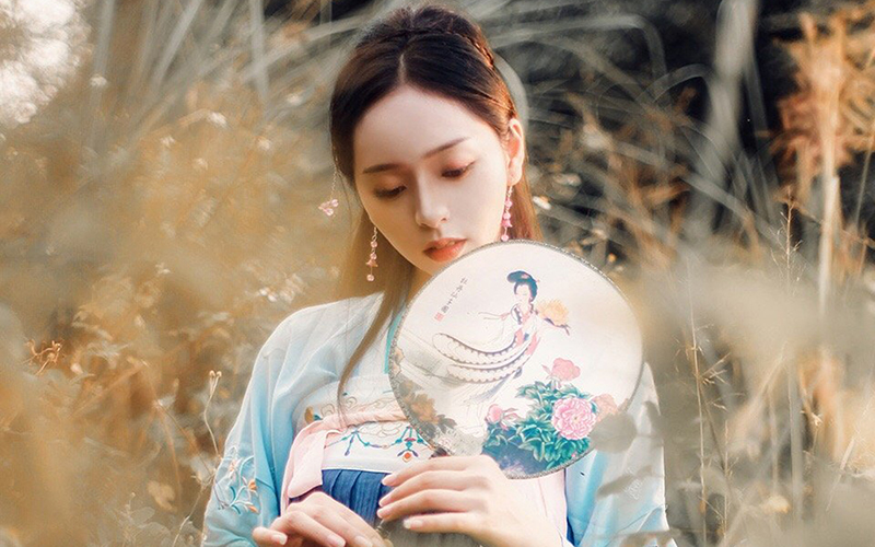 汉服行业的发展空间大吗