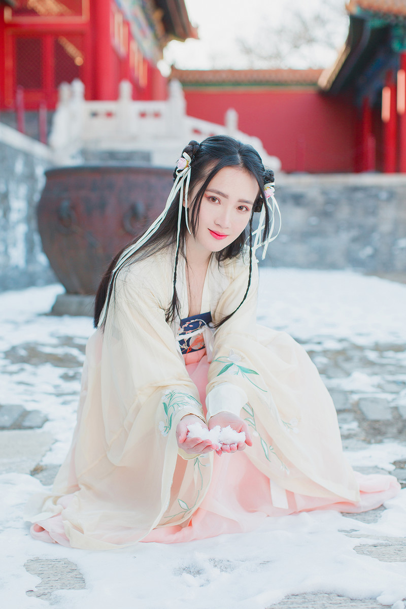 穿上汉服去故宫，来一场盛世之旅