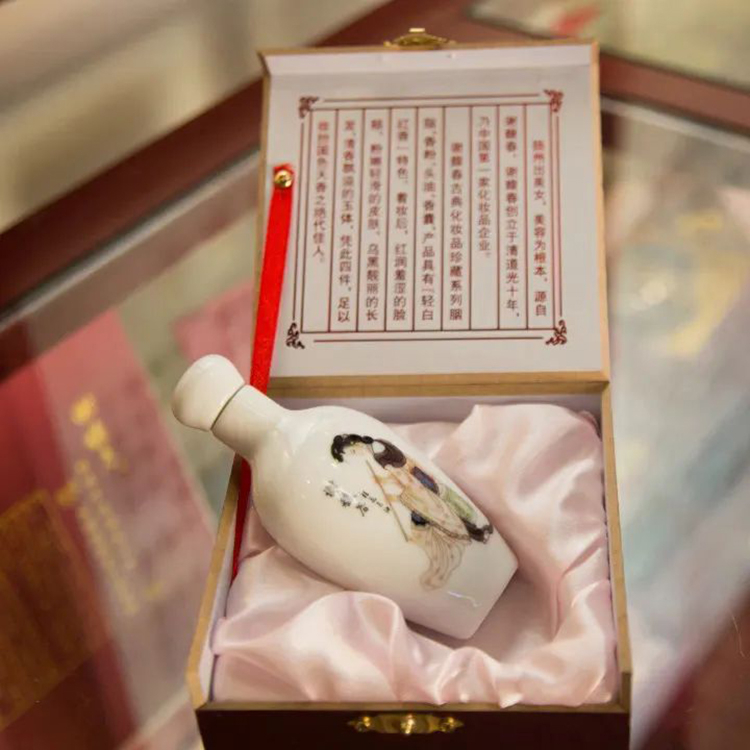 红叶雅集｜到古北水镇汉服节来一场秋意汉服行
