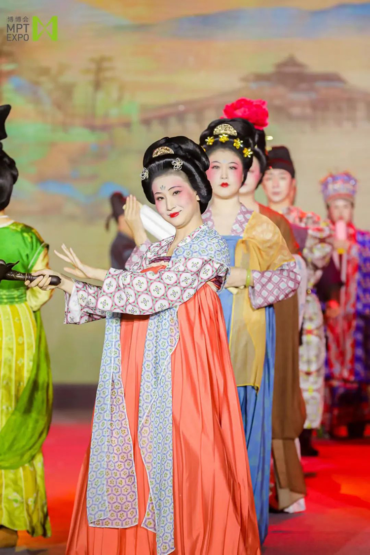 遇见汉服丨博博会上的传承