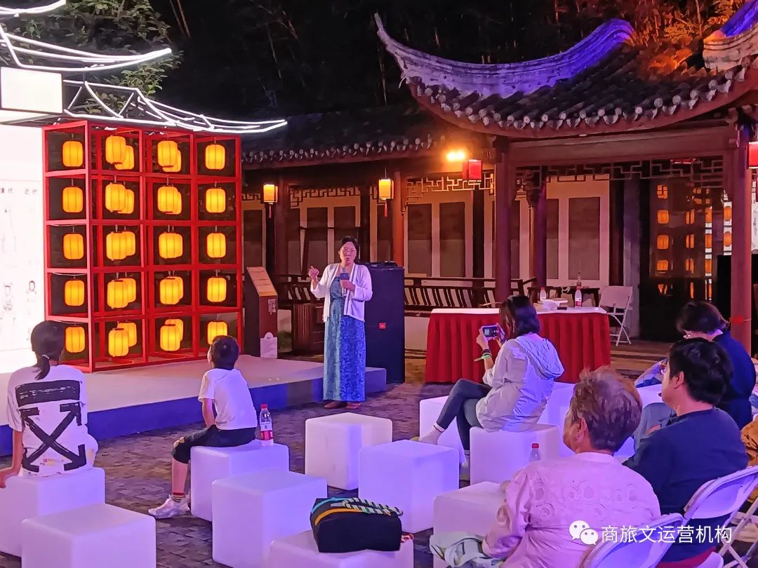 每个中国人都应有一件属于自己的华服