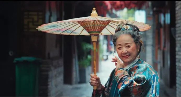 重阳安康|老年人穿汉服居然这么惊艳