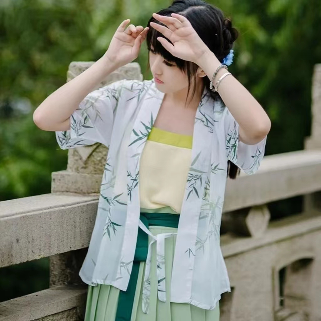 夏天穿什么样的汉服不热？