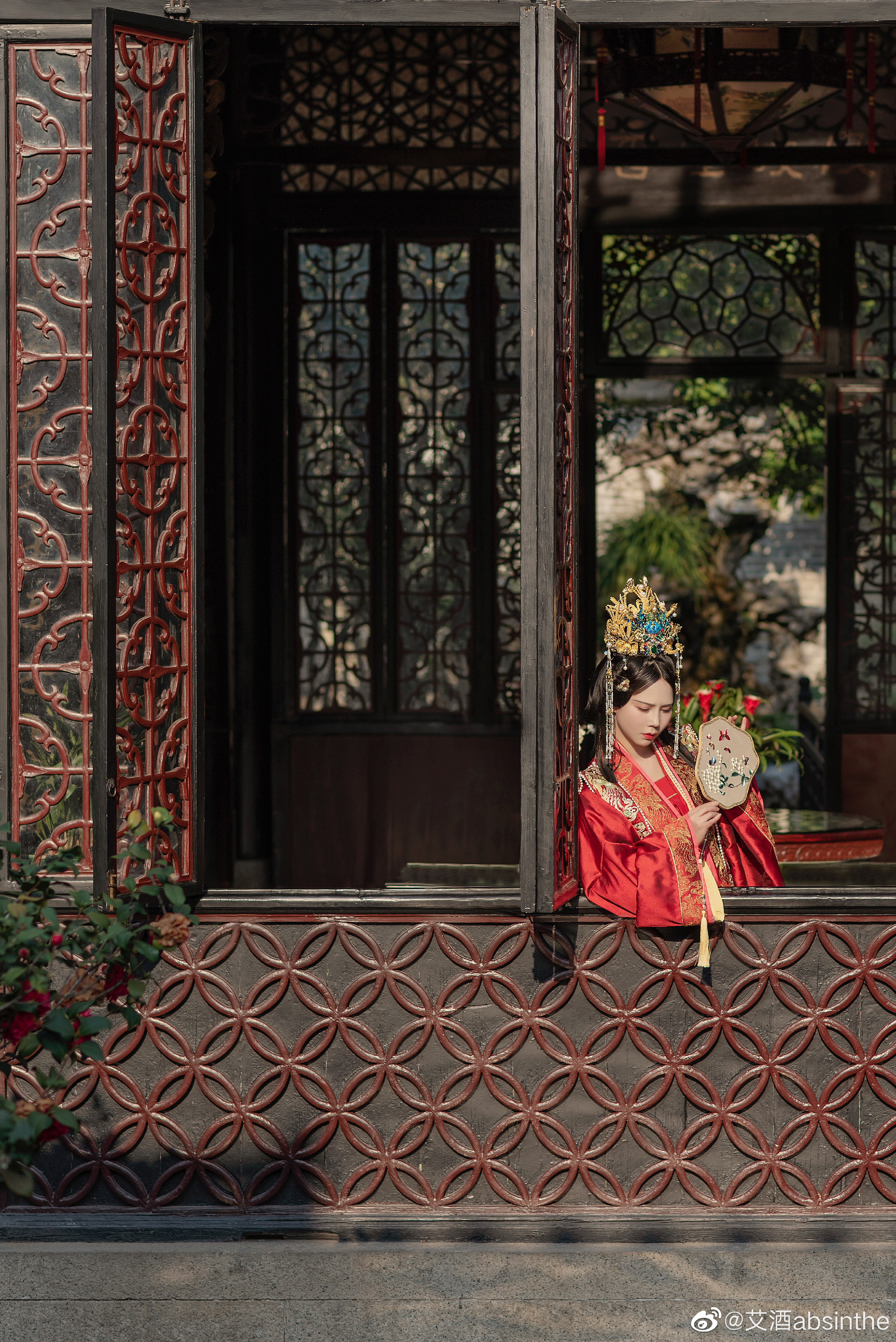 汉服 沉鱼落雁鸟惊喧 羞花闭月花愁颤@南一