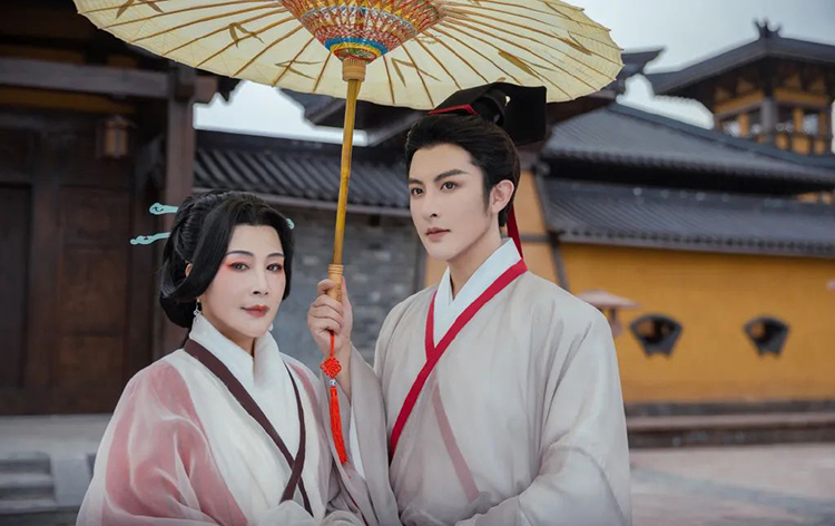 圣微再登榜首，杨馥羽首度榜眼，看2022最受欢迎的汉服模特都有谁？