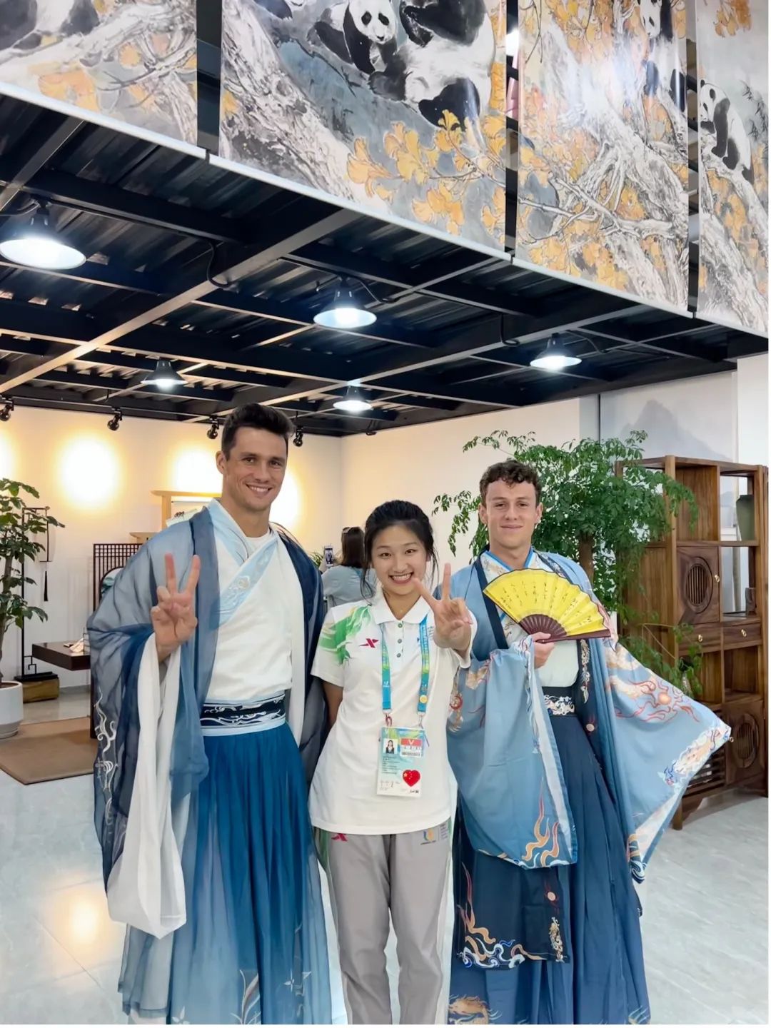 中国式浪漫 | 且看成都大运会汉服如何火出圈