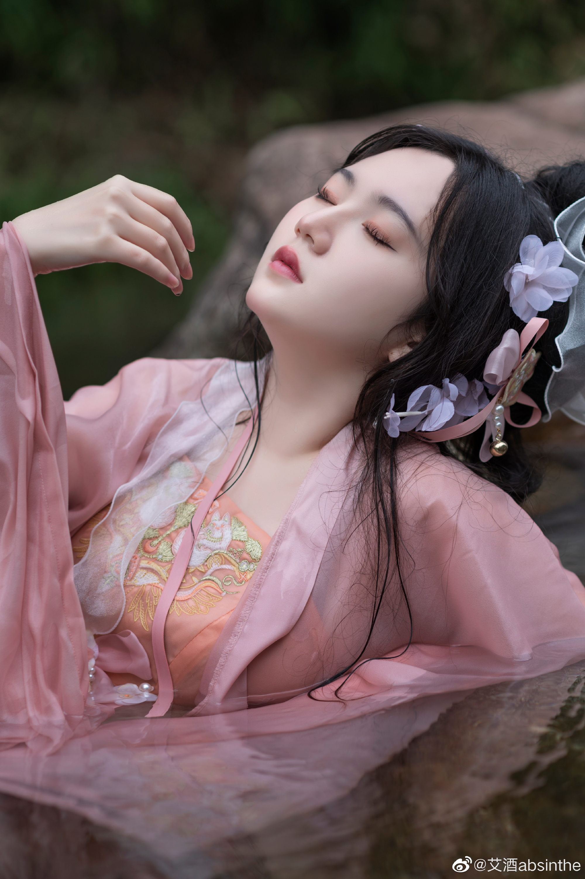 【汉服】清水出芙蓉，天然去雕饰@艾酒absinthe