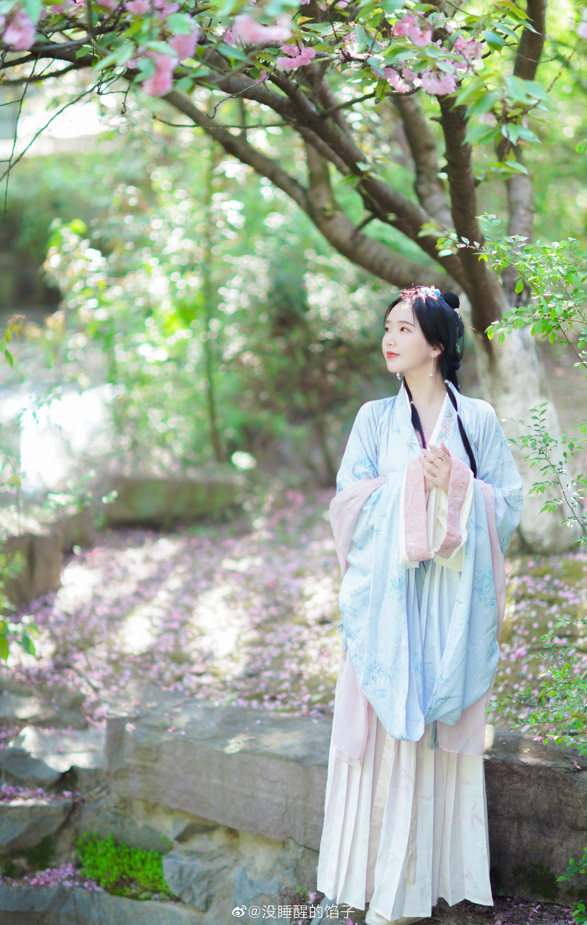 天若有道,自不会让有情人分离@没睡醒的馅子