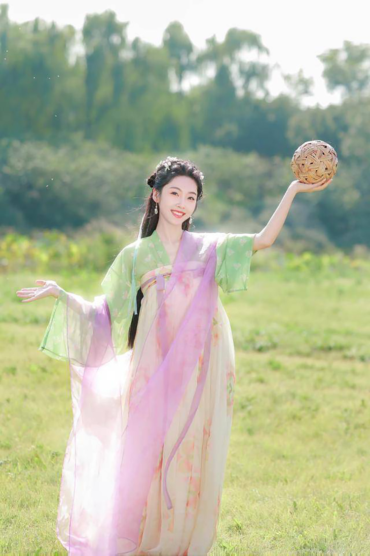 穿汉服的宣璐，这样的师姐我真的爱了！