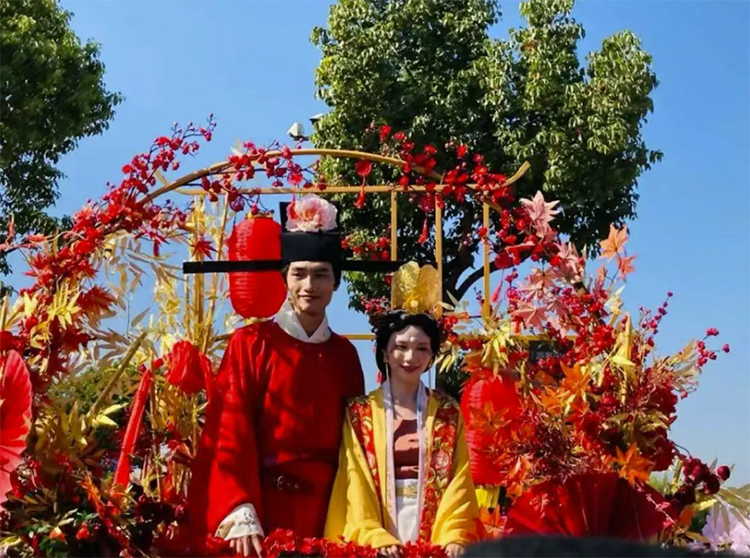 汉服盛典 | 海内外同袍穿汉服迎国庆