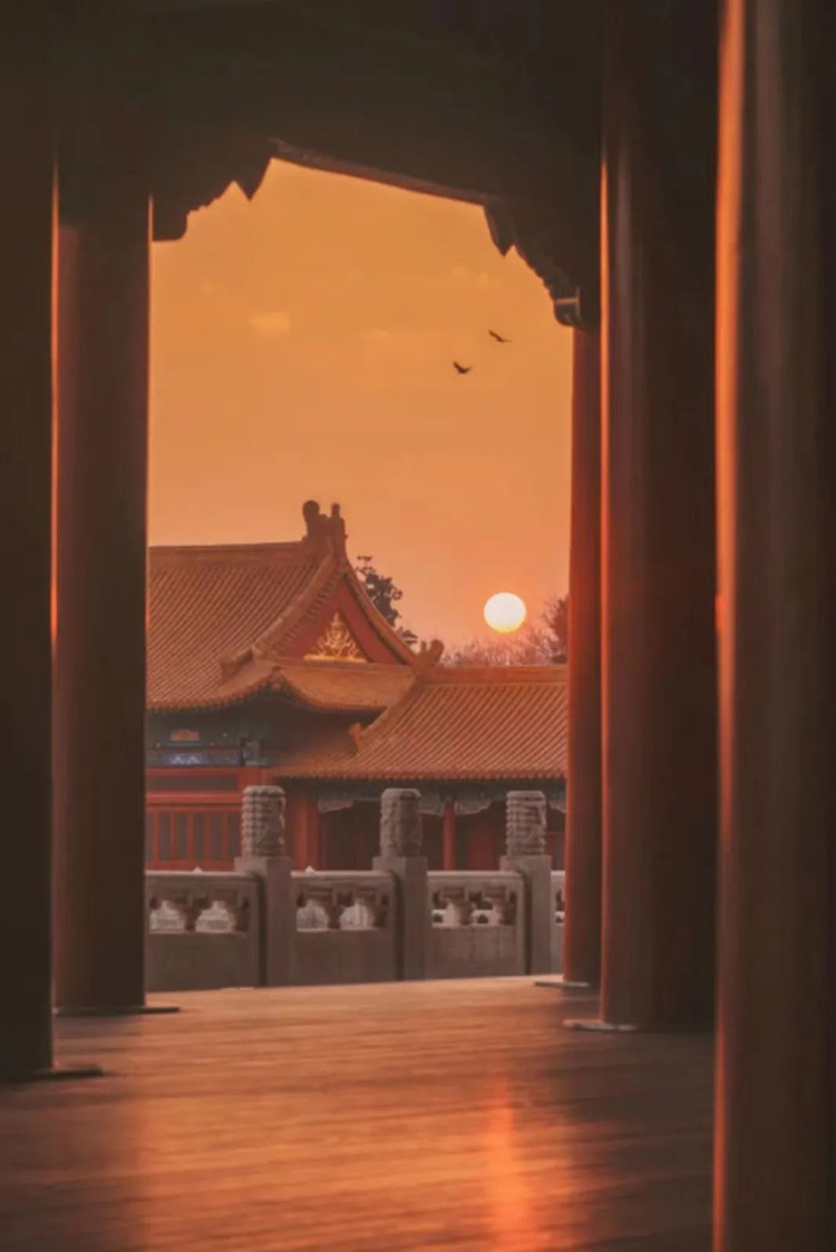 汉服出行指南‖锦绣河山，琼楼故园，待君至，盼君归。