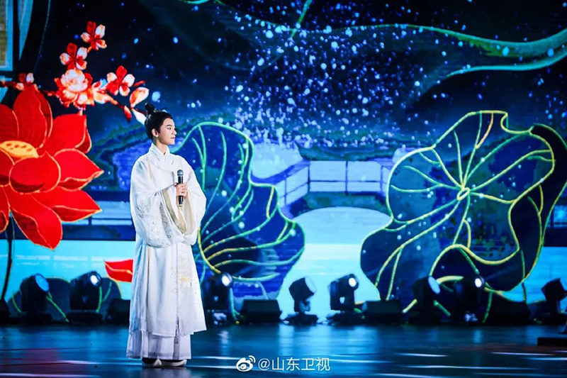 八大电视台中秋晚会的汉服战争，看谁家更胜一筹！