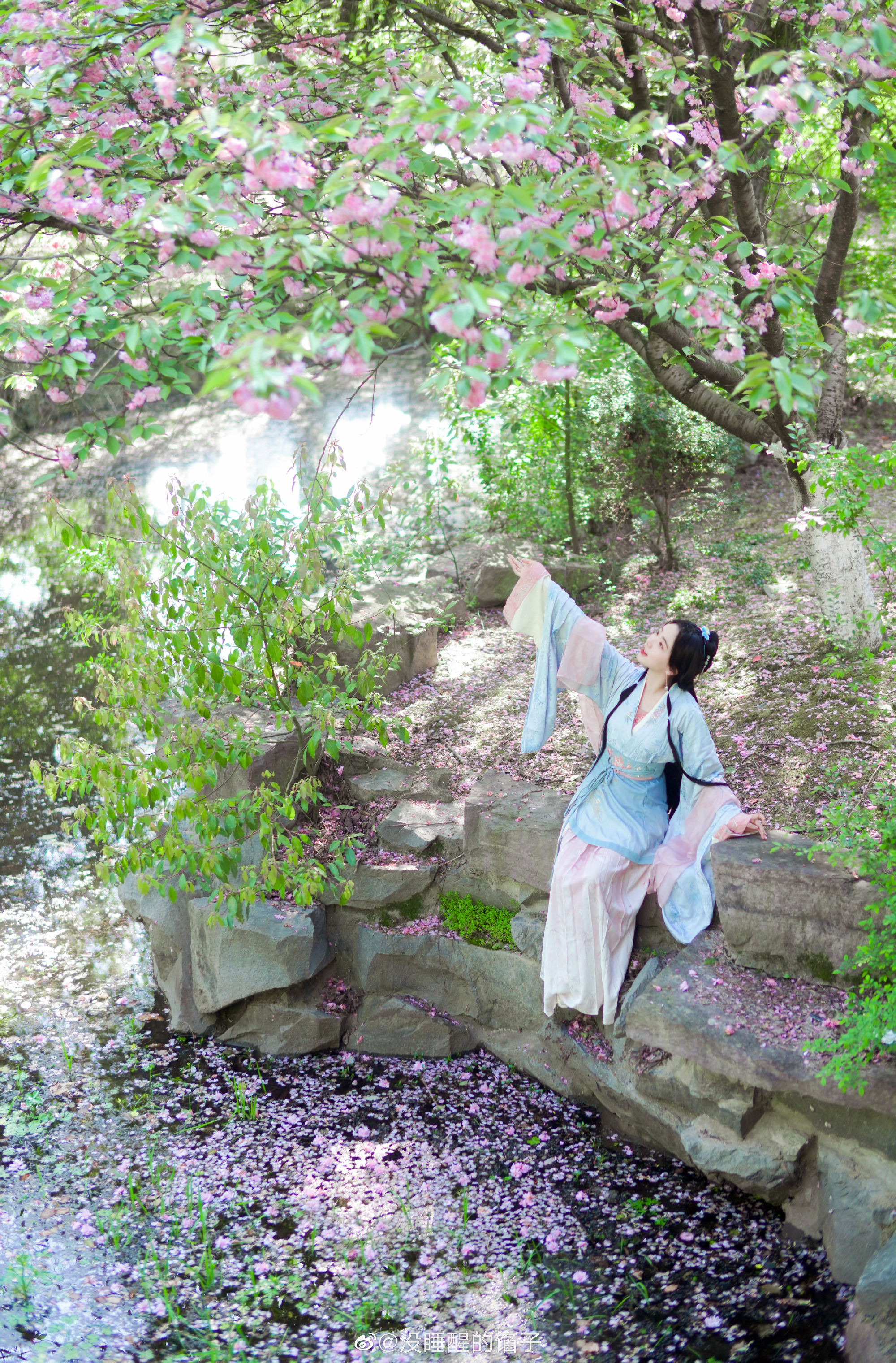 天若有道,自不会让有情人分离@没睡醒的馅子