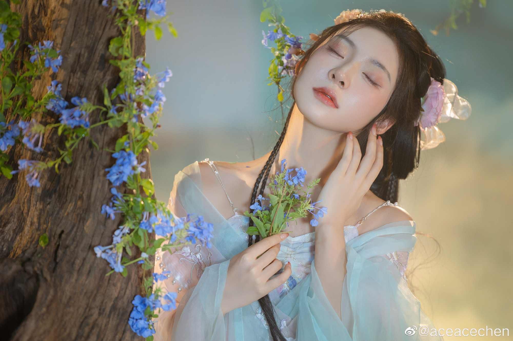 【汉服写真】梦中所见 满眼山花如翡